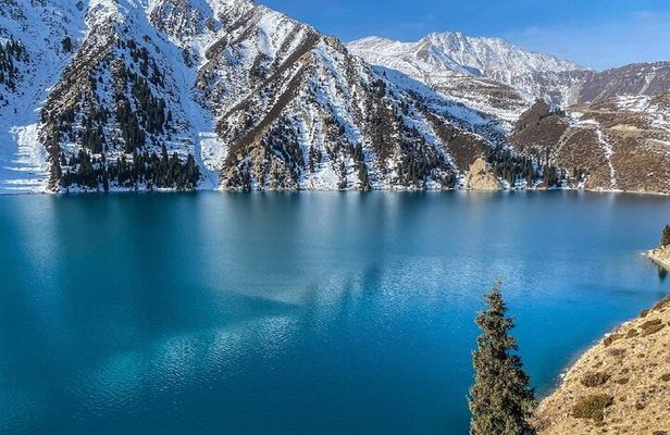 Big Almaty Lake tour by hiking