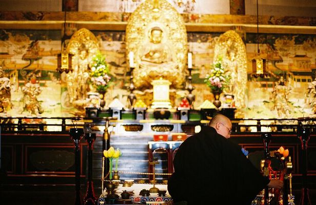 Kyoto: Exclusive World Heritage Tour with Monk Insights
