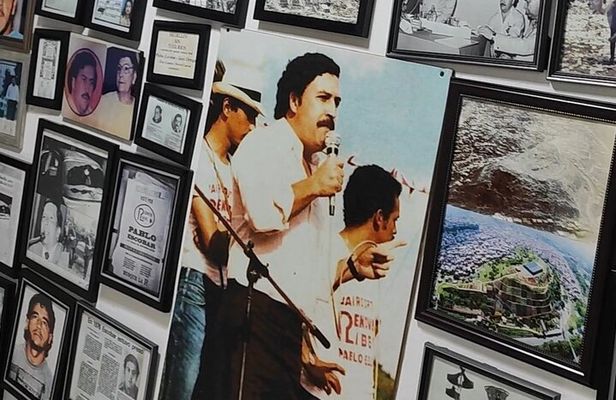 Pablo Escobar Private Tour in Medellin with All Inclusive Guide