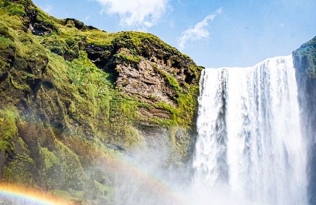 3 Day Summer Tour to Golden Circle South Coast with Glacier Hike