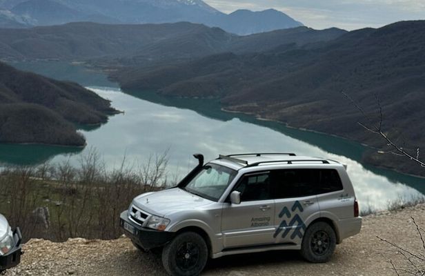 Tirane/Durres: Lake Bovilla & Kruja Castle with 4x4 Offroad Tour