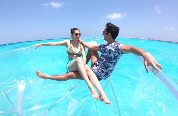 Clear Boat Tour in Cancun 1.5 hours great for pictures