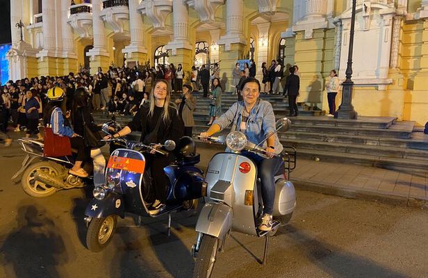 Hanoi Vespa Food Tour Sightseeing and Train Street