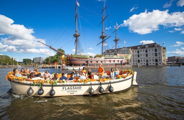 SAIL Amsterdam 2025: Open Boat Cruise including Drink