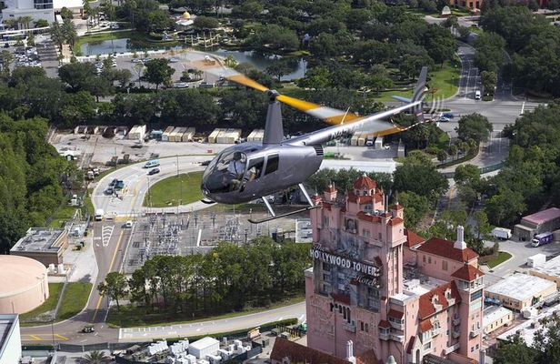 Family pack 30min Helicopter Tour over Theme Parks and Downtown