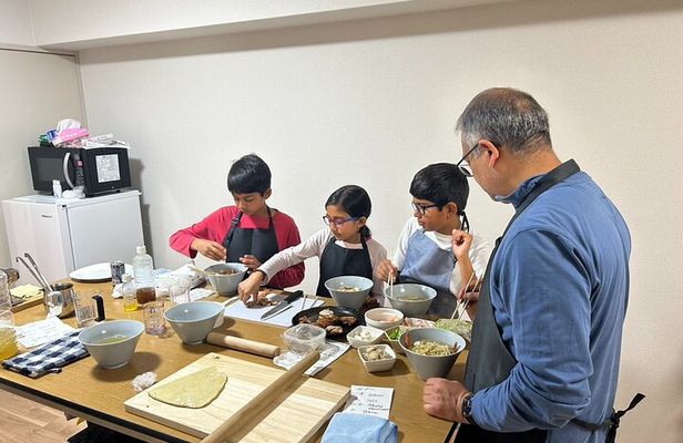 Osaka Ramen Cooking Class "Learn here and make it at home"