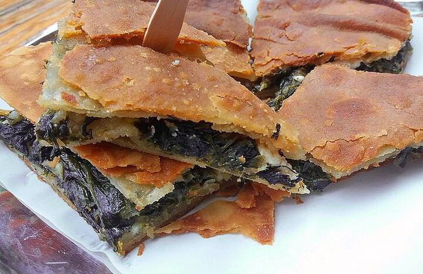 Street food tasting in the locals favorite hidden places
