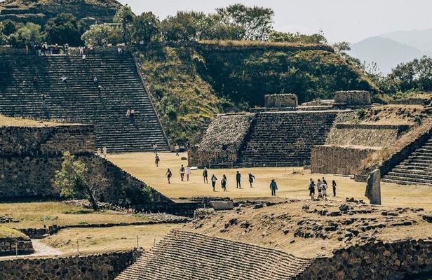 Oaxaca - Monte Alban, Alebrijes, Cuilapan & San Bartolo