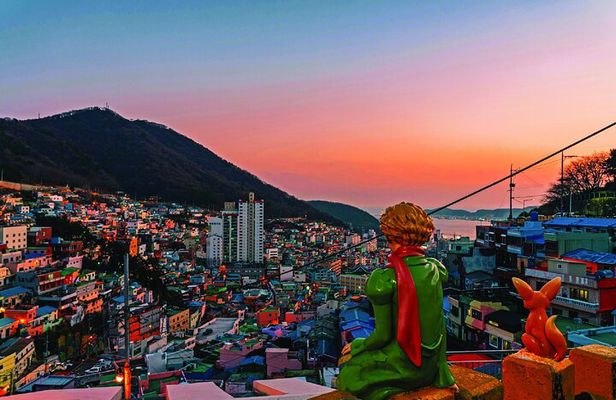 Busan Gukje Market Shared Minivan Tour