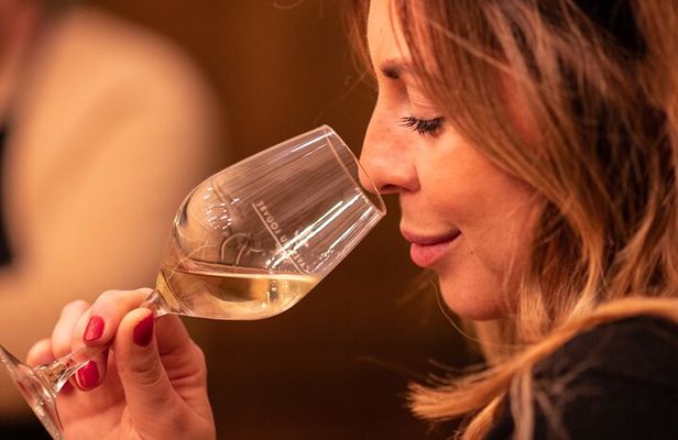 Paris - Apéro Wine & Cheese Tasting in a Royal Wine Cellar