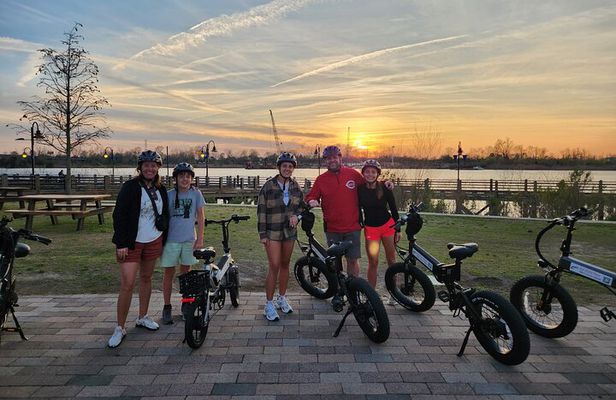 1.25-Hour Wilmington E-Bike Sunset Ride