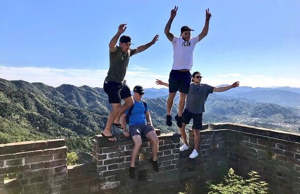 Mutianyu Great Wall+Summer Palace Day Tour with Guide and Tickets