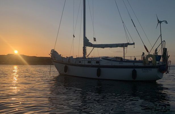 Sailing La Maddalena Archipelago at Sunset with Aperitif 