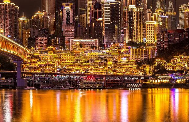 Chongqing Private Car Guided Tour:Must-sees All in One