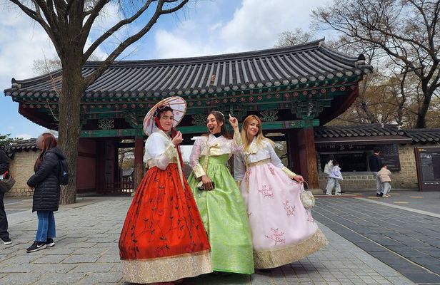 Jeonju Hanok Village and Maisan Tapsa Temple Day Tour From Seoul