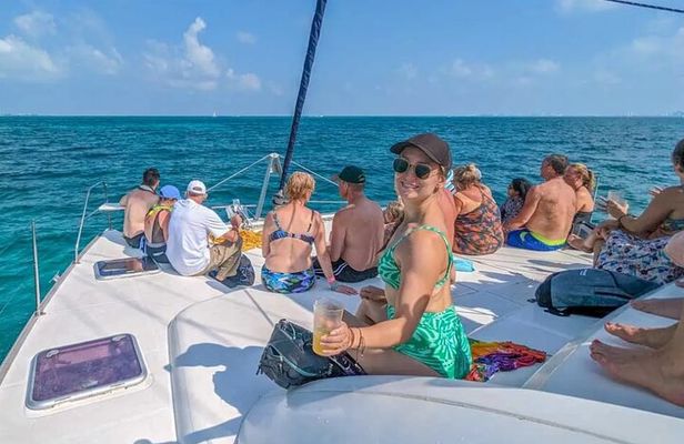 Isla Mujeres Catamaran Tour