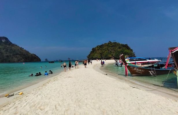 Private Longtail Boat Charter to Stunning 4 Islands
