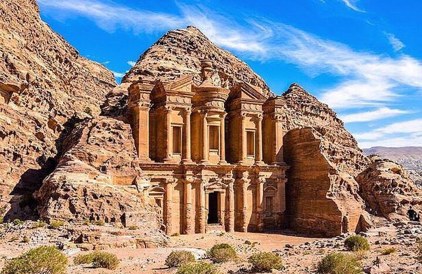 Petra Secret Backdoor Tour