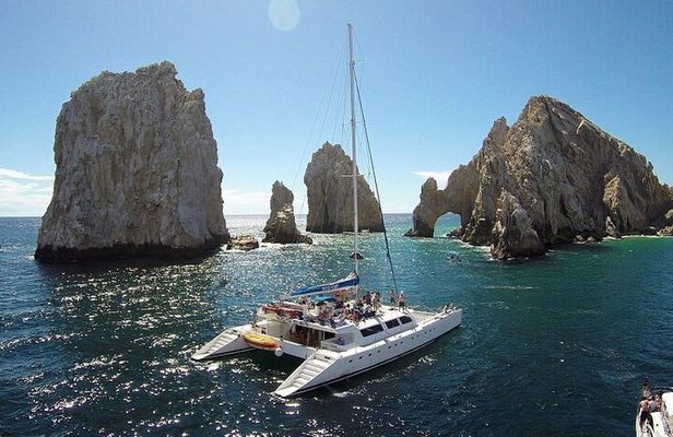 Cabo San Lucas Catamaran: Snorkel, Open Bar & Scenic Cruise