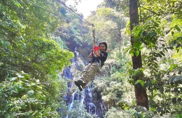 Zipline Full Experience in Chorro El Macho