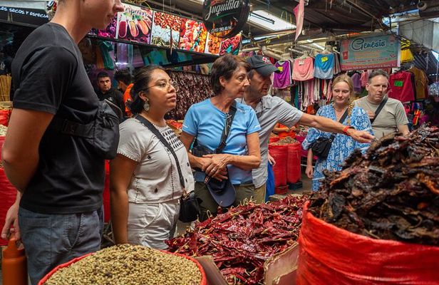 Oaxaca Central de Abastos Market Food Tour