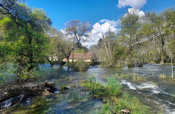 Krka Waterfalls and Skradin Visit from Zadar