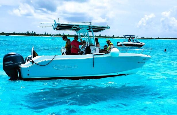 Exclusive Private Boat to El Cielo
