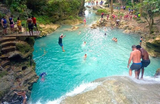 Dunns River Falls and Blue Hole Ocho Rios