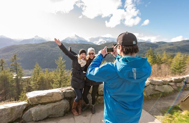 Whistler & Sea to Sky Gondola Small-Group Day Trip from Vancouver