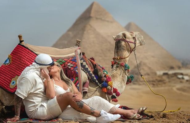 Full-Day Tour: Pyramids of Giza, Sakkara, Memphis with pickup