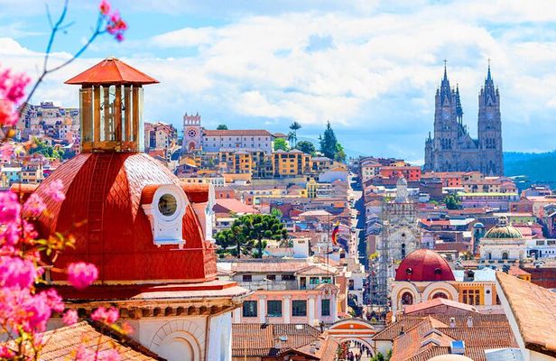 Quito Old Town Top 10 Sights Private Walking Tour