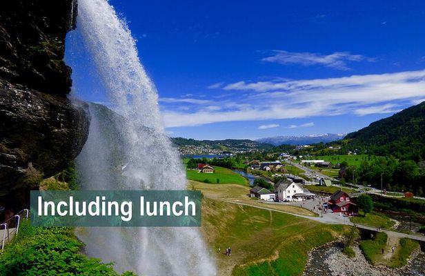 Waterfall Safari and the Beautiful Hardangerfjord by Bus