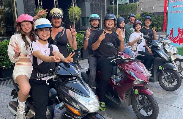 Saigon Local Food Night Tour