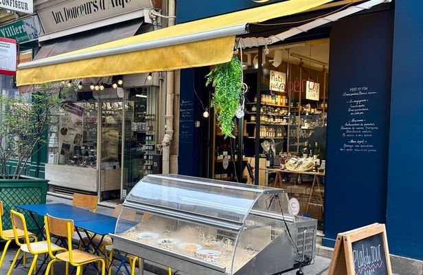 Gastronomic tour in the heart of Paris to Montmartre