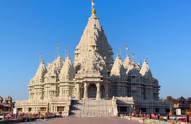 Explore the Hindu Temple a Spiritual Gem Near New York