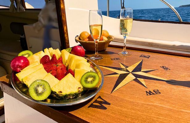 Private Boat Tour to Alcudia Pollensa and Formentor