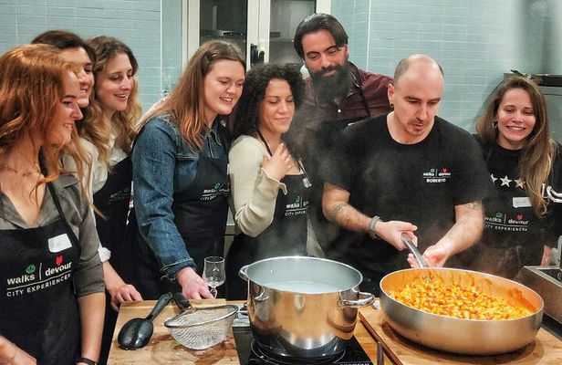 Gnocchi and Tiramisu Cooking Class in Rome with Unlimited Wine