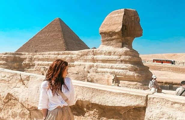 Private Tour to Giza Pyramids, Memphis and Saqqara with Lunch