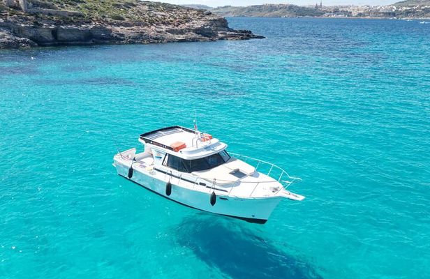 New Boat: Private Boat Trip, Comino, Gozo, Blue & Crystal Lagoon