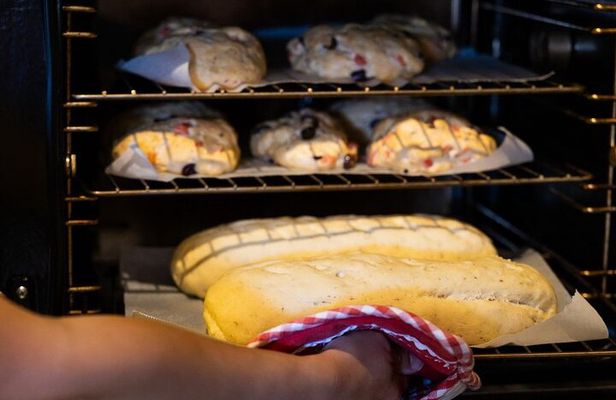 Olive Oil Tasting & Fun Baking Class in the heart of Naxos Town