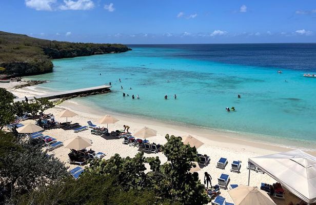 10 Seats Private Van Beach hopping (AC)
