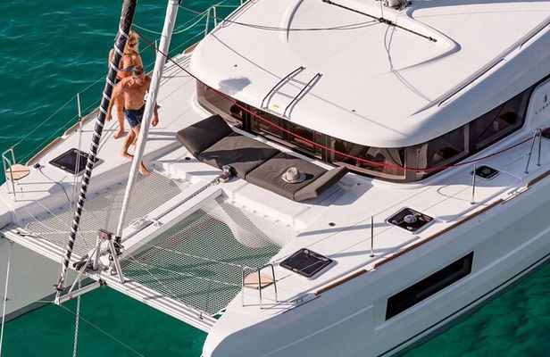 Small Group SemiPrivate Sailing Adventure