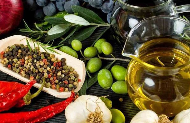 Athens Walking Food Tour with Visit to Varvakios Central Market