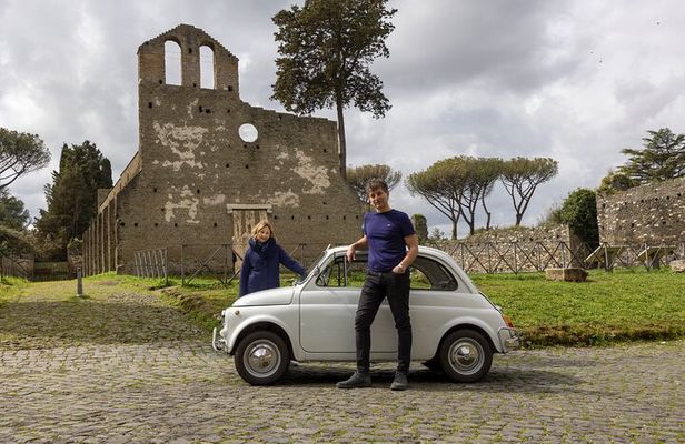 Beyond the Roman Walls | Vintage Fiat 500 & Timeless Photography