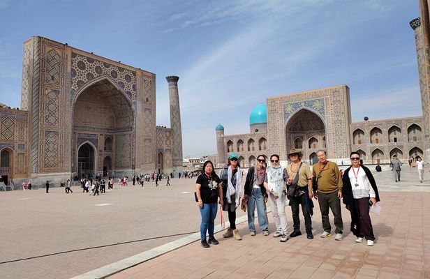 Private Samarkand Tour with transport, lunch and entrance tickets