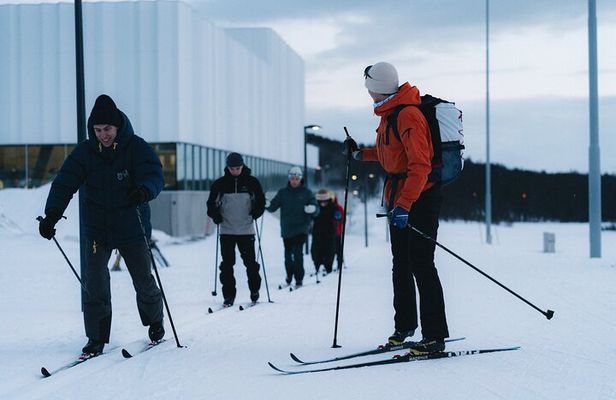Tromsø: Cross-Country Skiing Tour with Equipment