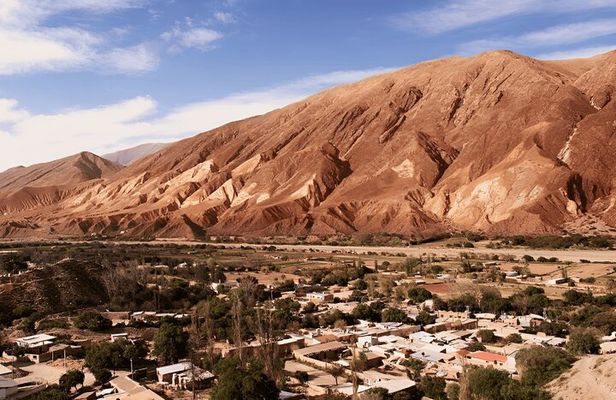 From Salta: Full-Day Tour to Humahuaca, Purmamarca and Tilcara