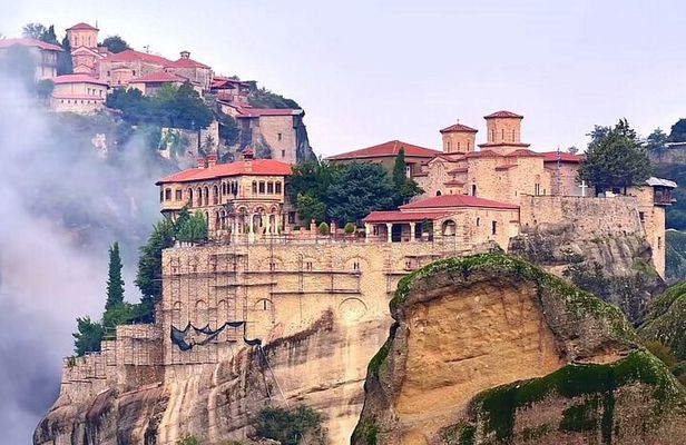 Meteora Monasteries Tour