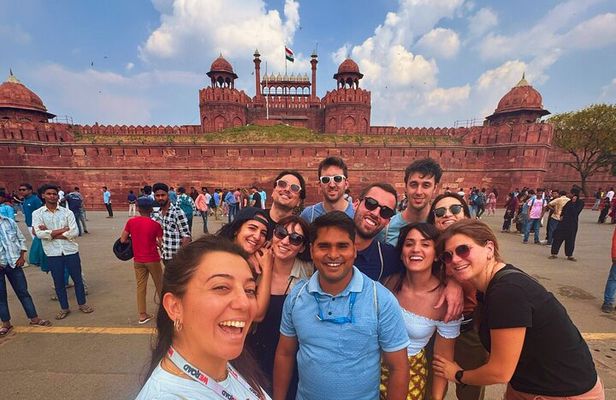 Old Delhi Street Food and Spice Market Tour