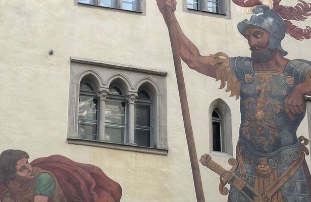 Regensburg Private Tour. Personalities, Art and Food Tour